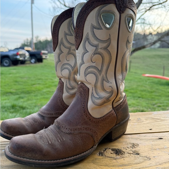 Ariat Shoes - Ariat Brown and Cream Women's Western Cowboy Boots